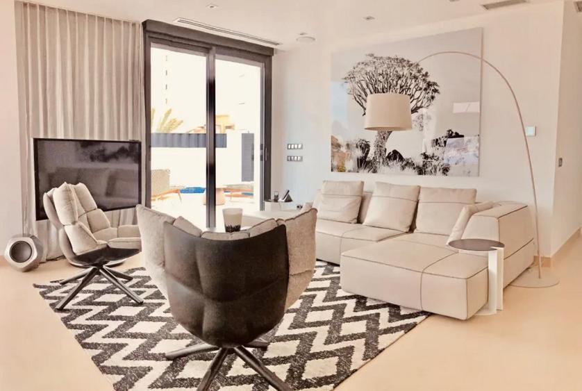 Luxurioeses Apartment In Benidorm Mit Pool Eksteriør bilde